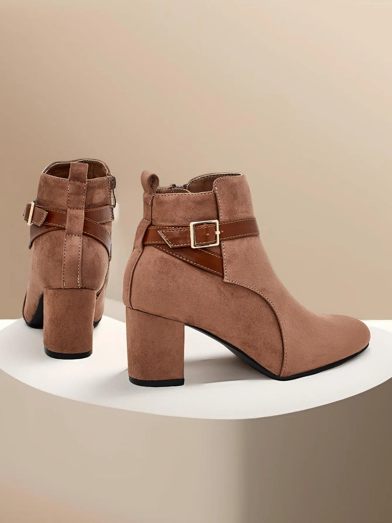 Дамски големи глезенови боти с плътен ток на Royalfashion Eloron