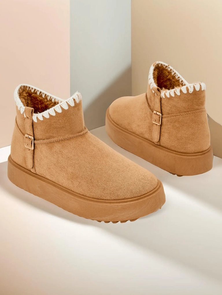 Royalfashion Къси дамски снежни ботуши Ewioz