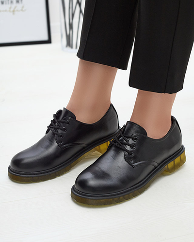 Черни дамски полуобувки Heloso- Footwear