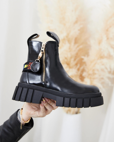 Royalfashion Черни дамски ботуши от екокожа Poirop