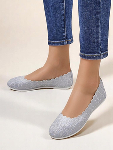 гълъбово сиво || szary