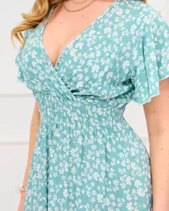 тъмнозелено