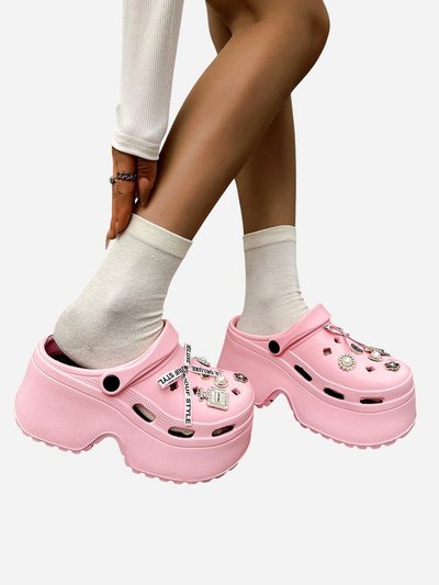 Royalfashion Женски гумени джапанки с декорации Dellos