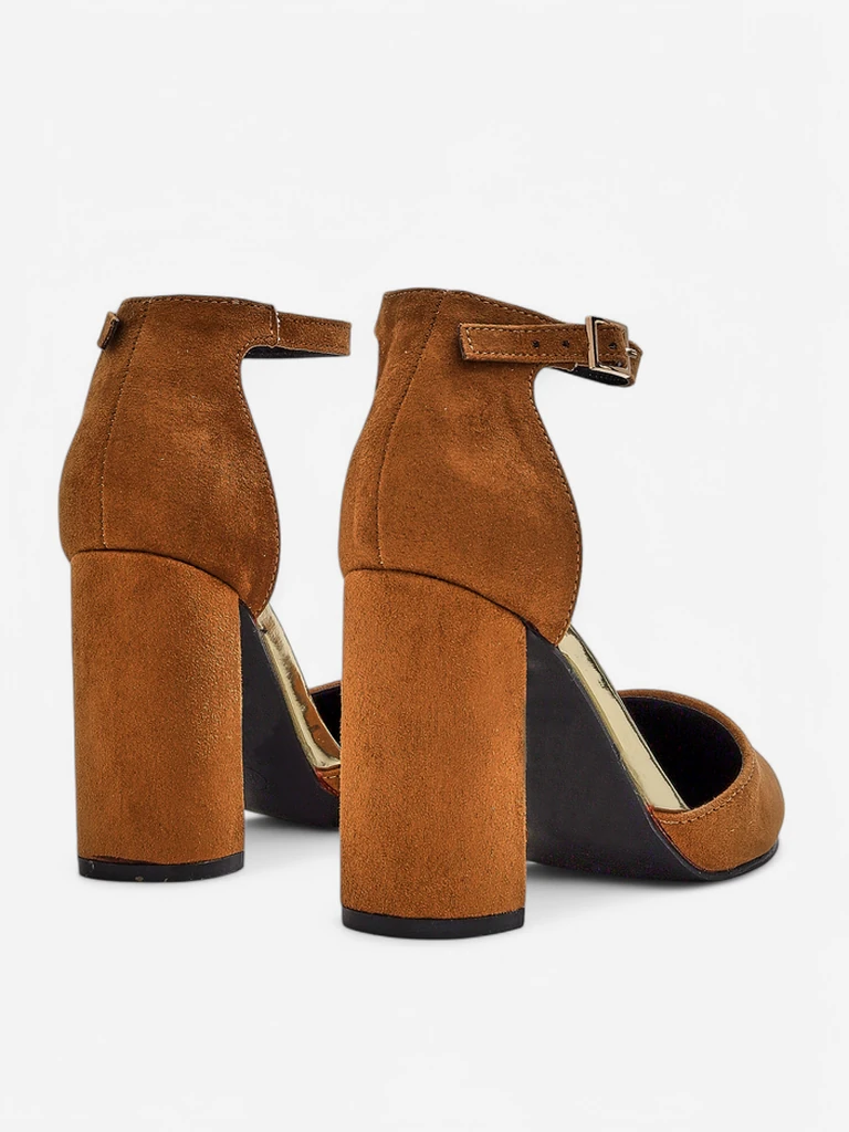 Обувки от еко велур на Royalfashion за жени Calde