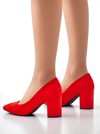 Royalfashion Дамски помпи от еко велур Ugandes