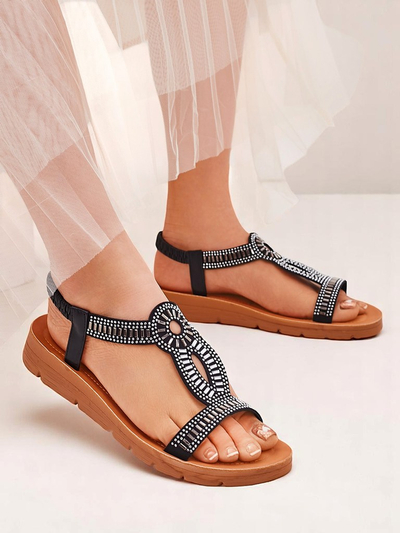 Royalfashion Дамски сандали с декоративни каишки Ava Shine