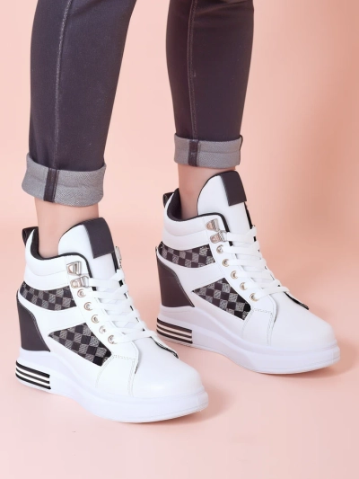 Royalfashion Дамски обувки на платформа Erron