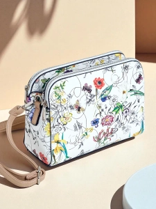 светлокафяв || бежов