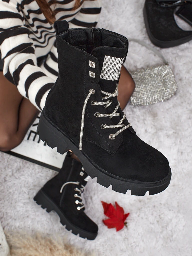 Дамски еко велурени боти с връзки Tessaro