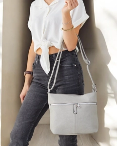 гълъбово сиво || szary