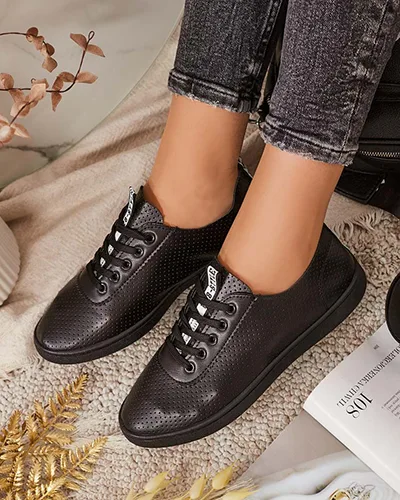 Royalfashion Дамски ажурни маратонки Umurra