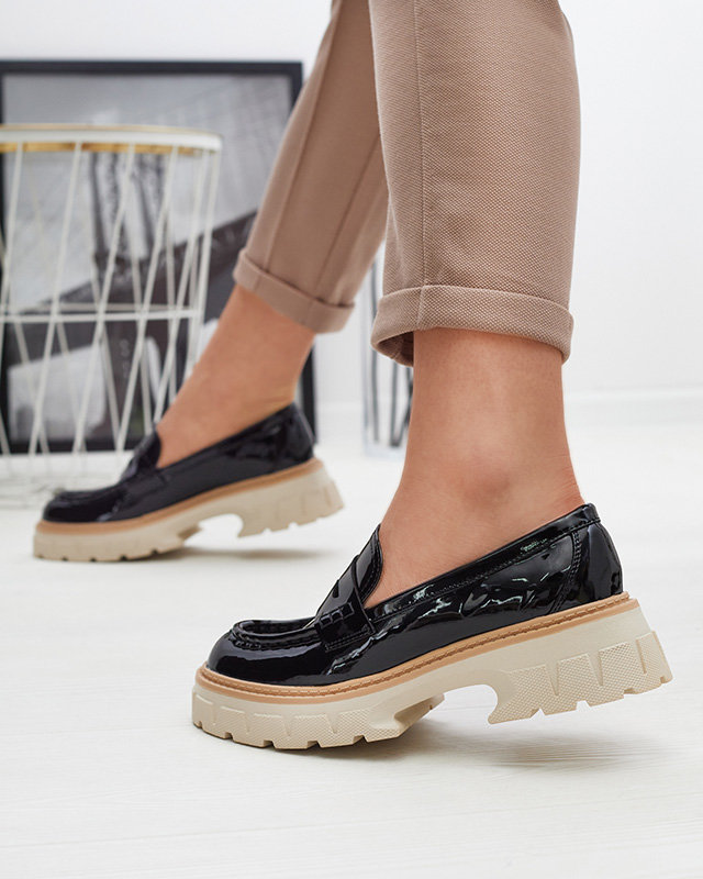 Черни лакирани мокасини за жени Mewira - Обувки