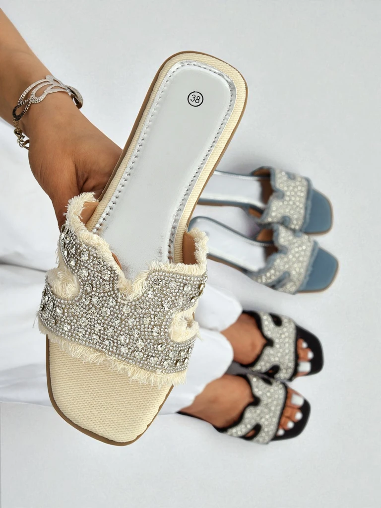 Royalfashion Дамски сандали с камъни CrystalEase