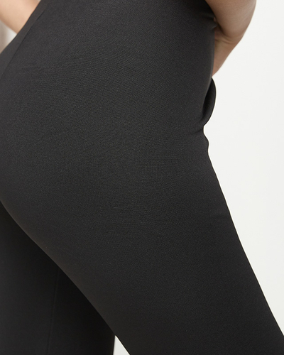 Черен класически дамски изолиран клин PLUS SIZE - Облекло