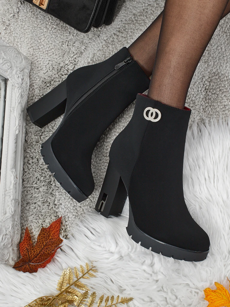 Дамски боти до глезена от матова еко кожа на ток Olivane