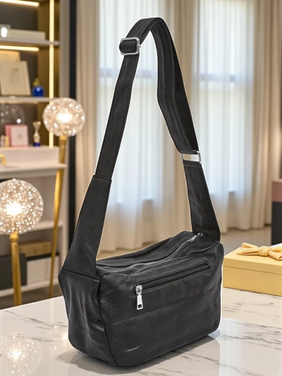 Royalfashion Малка дамска чанта от еко кожа Lyra Vell