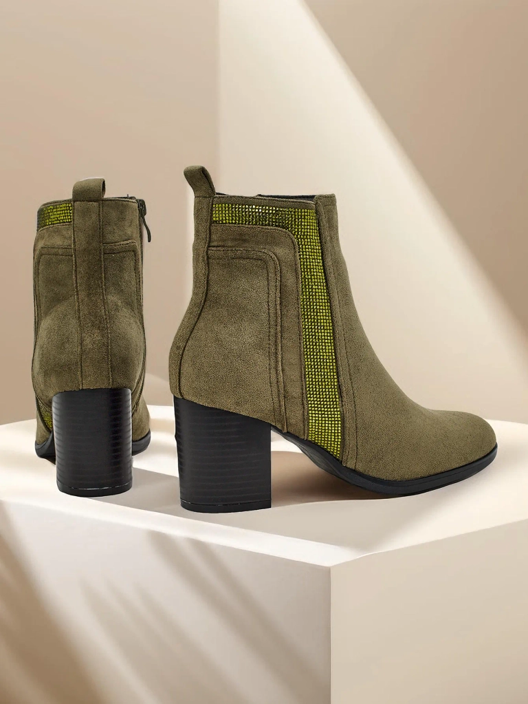 Royalfashion Дамски ботуши с висок ток Venotto