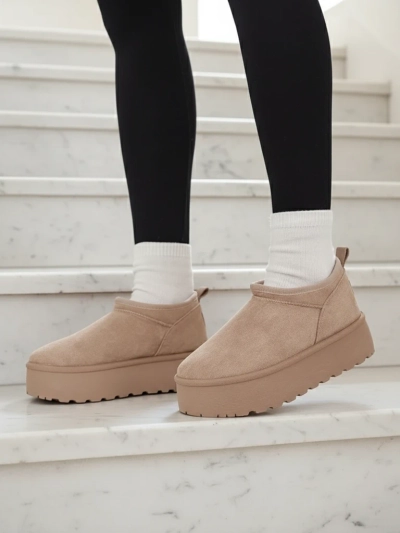 Royalfashion Дамски къси ботуши a'la snow boots Ozozi