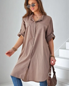 светлокафяв