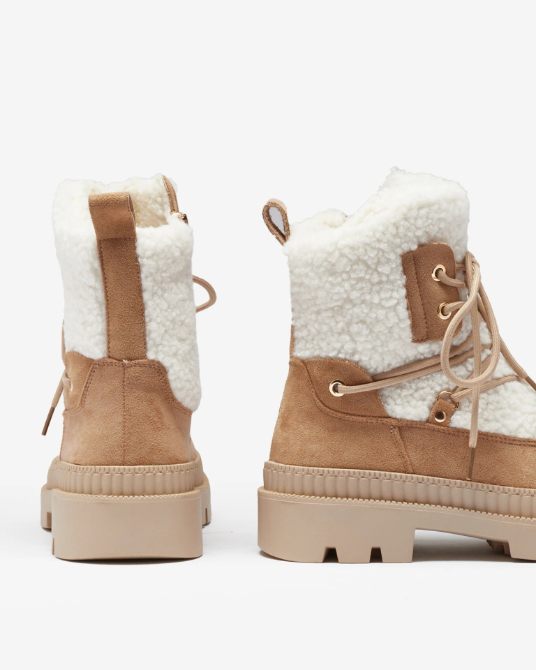 Royalfashion Бежови дамски ловджийски ботуши с овча кожа Getatsa