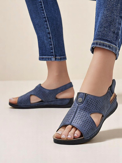 Royalfashion дамски сандали с прорези Leminni