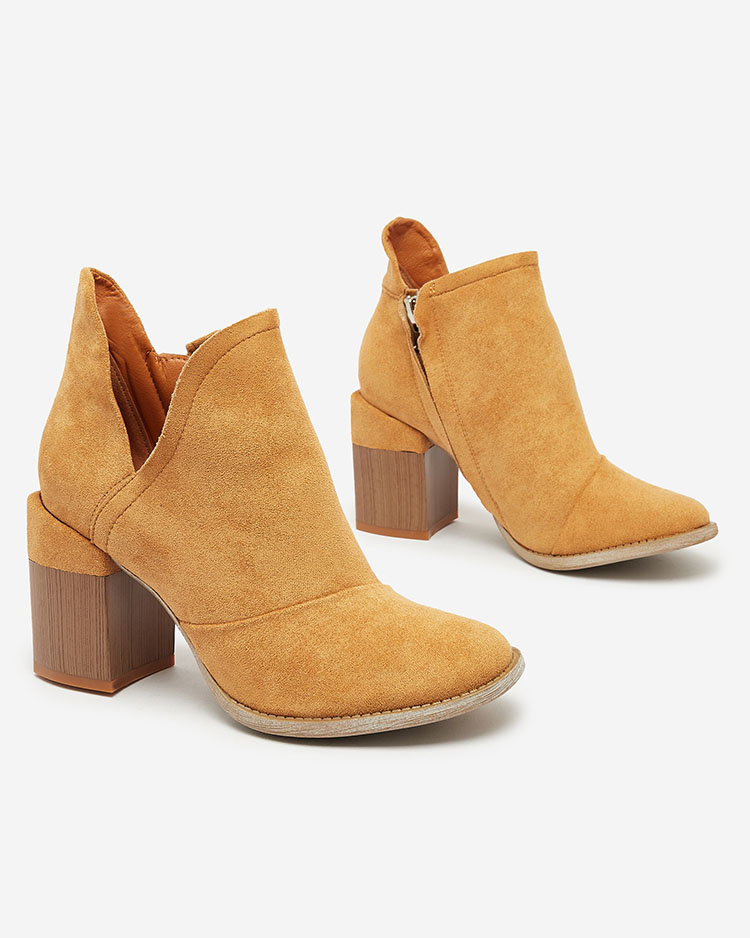 Royalfashion Черни дамски ботуши на ток Ricteas