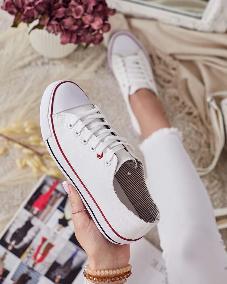 Aurelia Bianca – Класически бели дамски кецове на плоска подметка