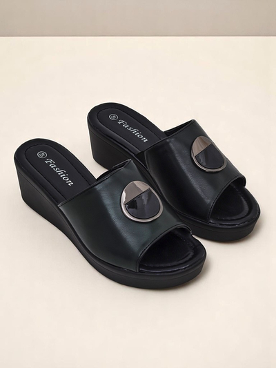 Royalfashion Дамски сандали на платформа Elira