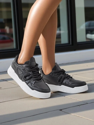 Royalfashion Дамски спортни маратонки на по-дебела подметка Uanes