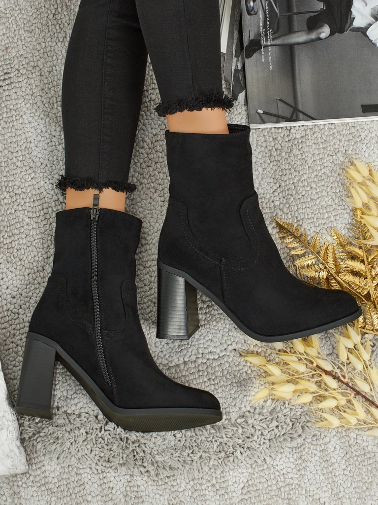 Дамски еко велурени боти на ток Rune Fast