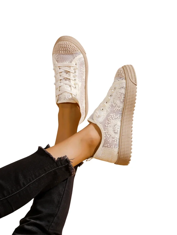 Royalfashion Женски маратонки с дантела и пайети Nille