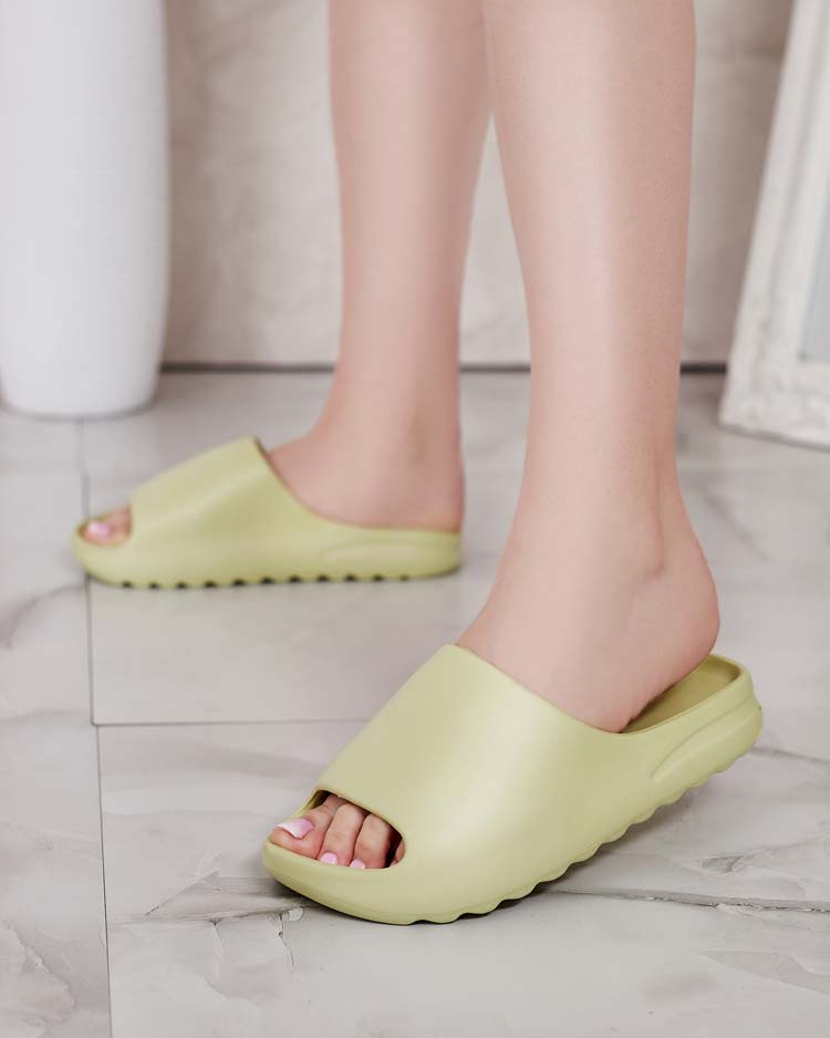 Royalfashion Дамски гумени джапанки Getter