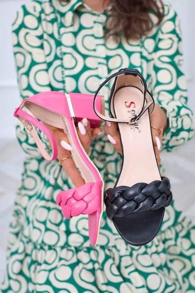 Фуксия дамски сандали с коланче Маринела - Обувки