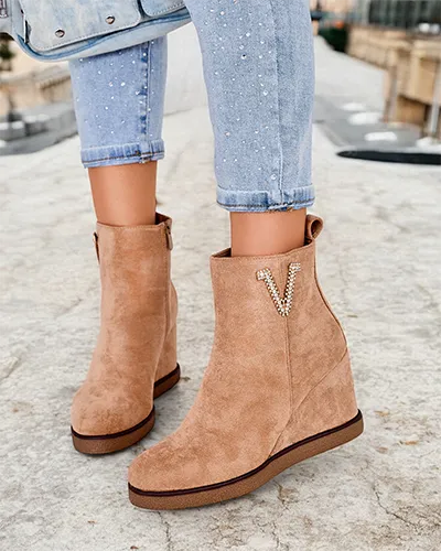 Royalfashion Дамски ботуши на токчета Nerias