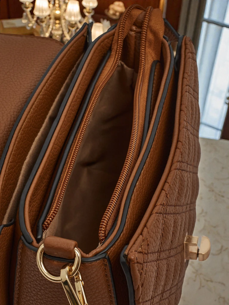 Малка дамска чанта от еко кожа Sefia