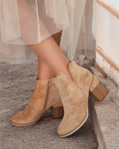 Royalfashion Дамски ботуши eko от велур Ovi