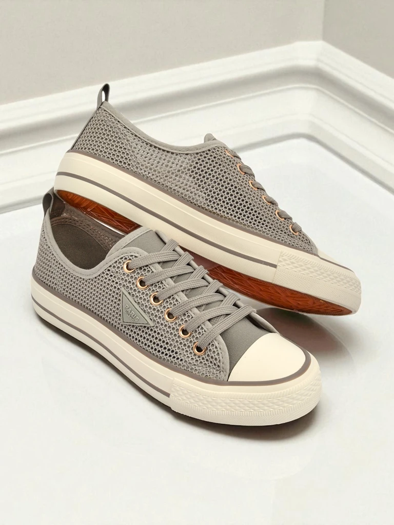 Royalfashion дамски перфорирани кецове Rebbse