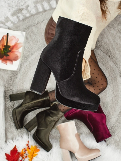 Дамски боти на ток, имитация на велур, Miss