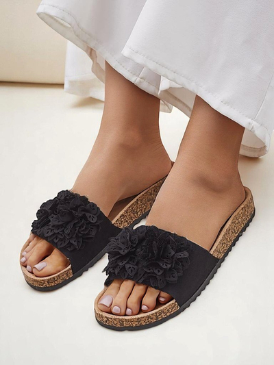 Royalfashion дамски чехли с флорални елементи Occes