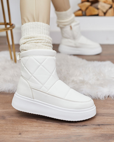 Royalfashion Бели дамски ботуши a'la snow boots Kacecica
