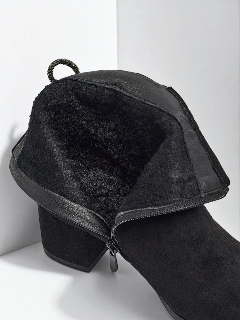 Дамски еко велурени боти до глезена на ток Ornella