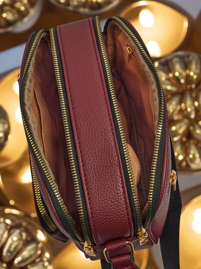 Малка дамска чанта от еко кожа Lunar Elegance