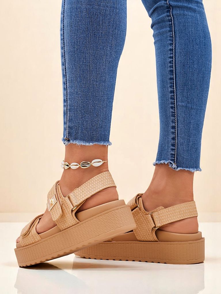 Дамски сандали на платформа Royalfashion Бежови Lavinia – удобно лято