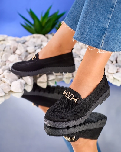 Royalfashion Черни дамски мокасини от плат със златна украса Ertica