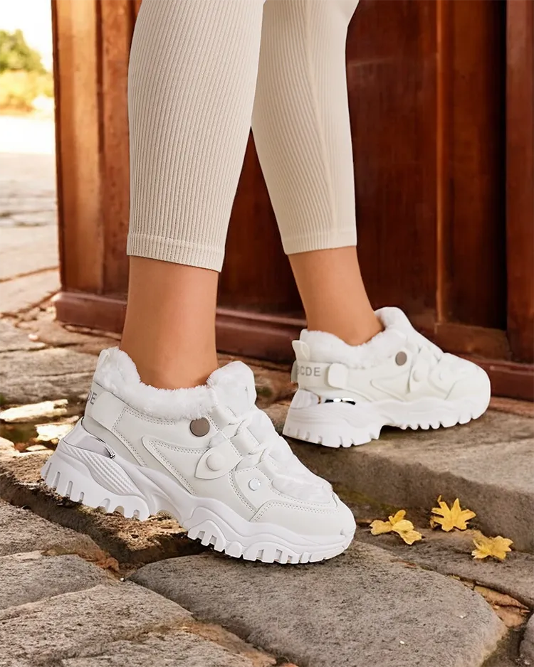 Дамски кецове с качулка на Royalfashion Poriomo