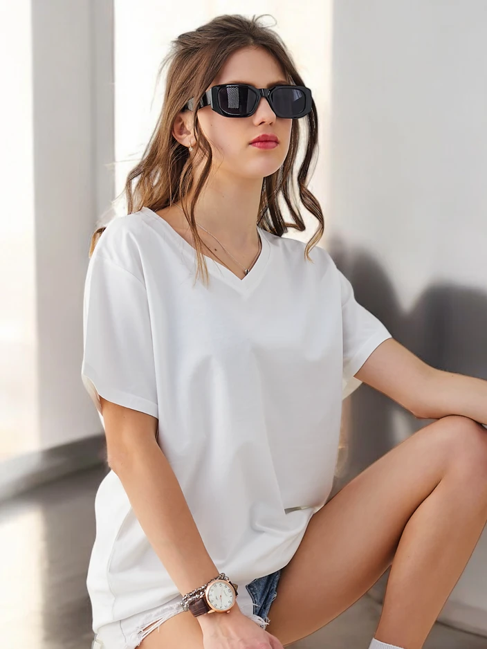 Royalfashion Дамска котонена ежедневна тениска с V-образно деколте