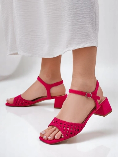 Royalfashion Женски перфорирани сандали Azopi