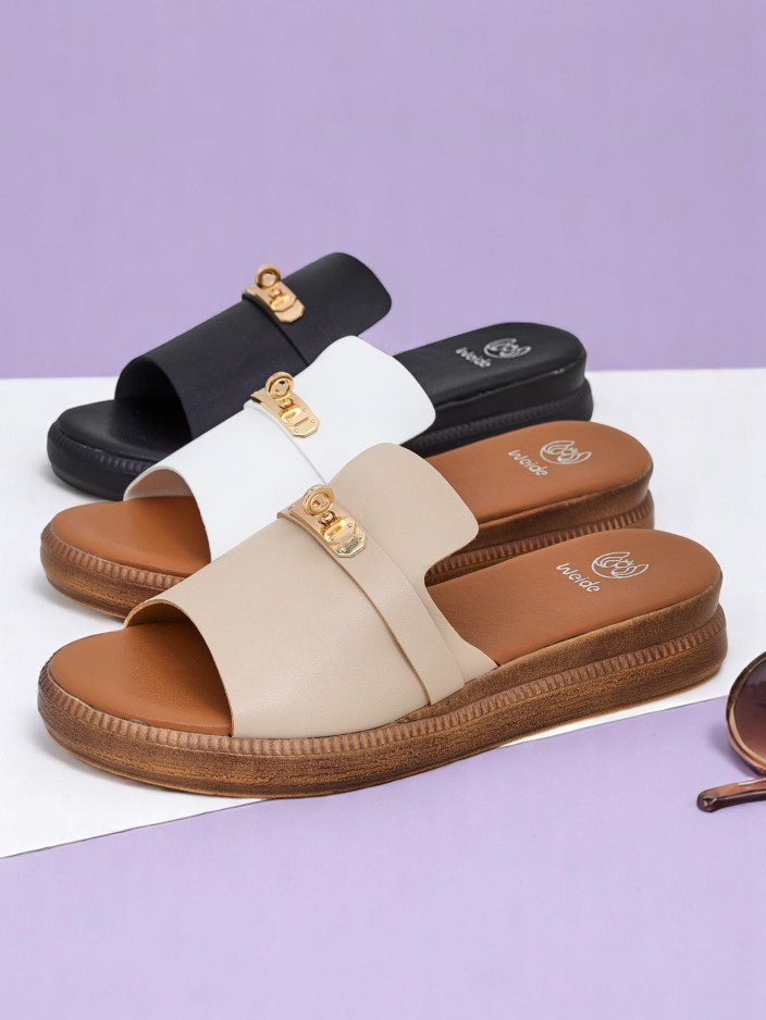 Royalfashion Дамски равни сандали Raphsody