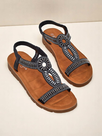 Royalfashion Дамски сандали с декоративни каишки Ava Shine