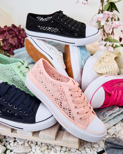 Дамски кецове Callista Fuksja - лека тъкан, равна подметка 2,5 см